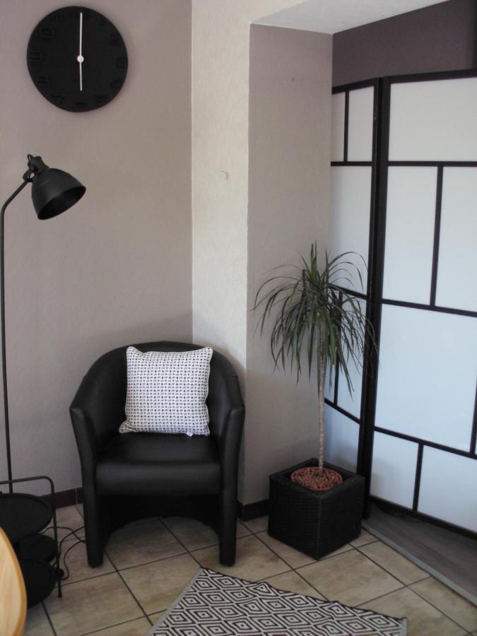 Studio 2 Pers Tourisme Et Business Namur Exterior foto